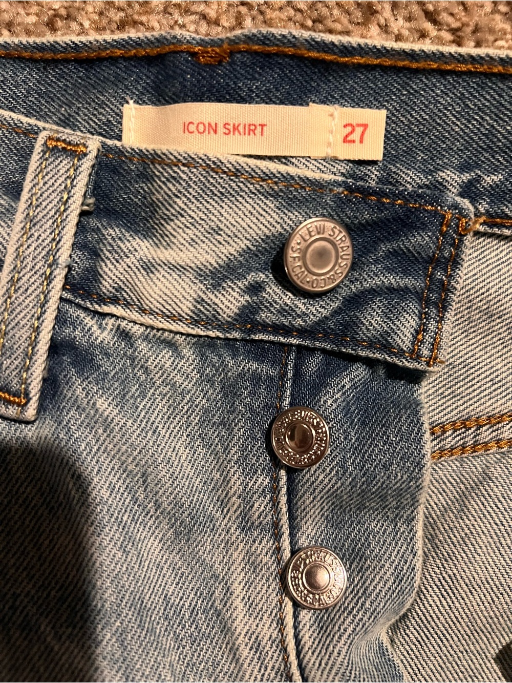 Levi's Light Blue Denim Mini Skirt with Frayed Hem - Picture 3 of 5
